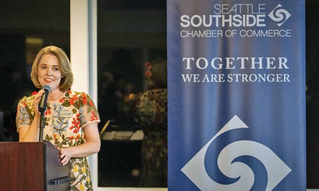Seattle Southside Chamber honors local businesses, students